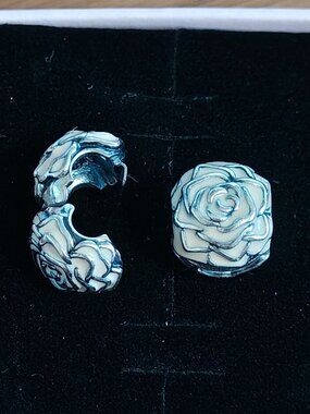 Authentic Pandora Rose Garden Clip with Pink Enamel (Set of 2)